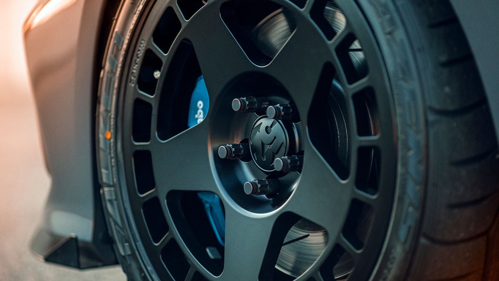 Fifteen52 Turbomac – Iconic Wheels Australia