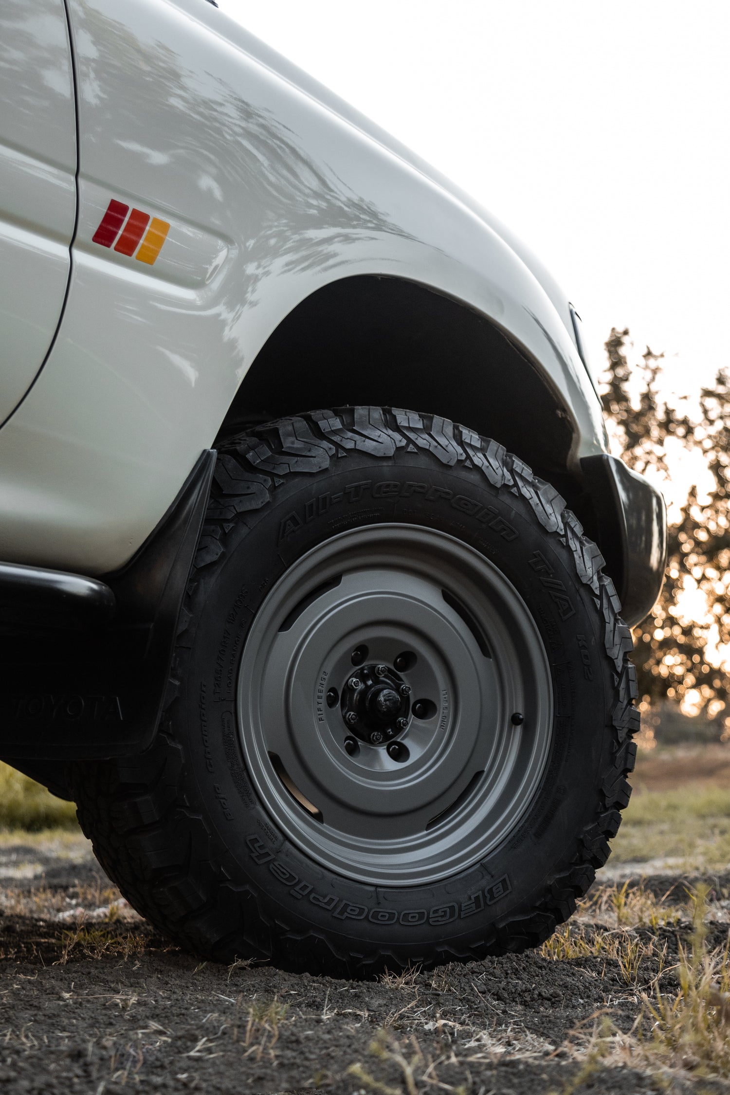 Fifteen52 Analog HD [Classic White] – Iconic Wheels Australia