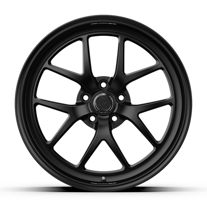 Fifteen52 Sector RSR [Asphalt Black]