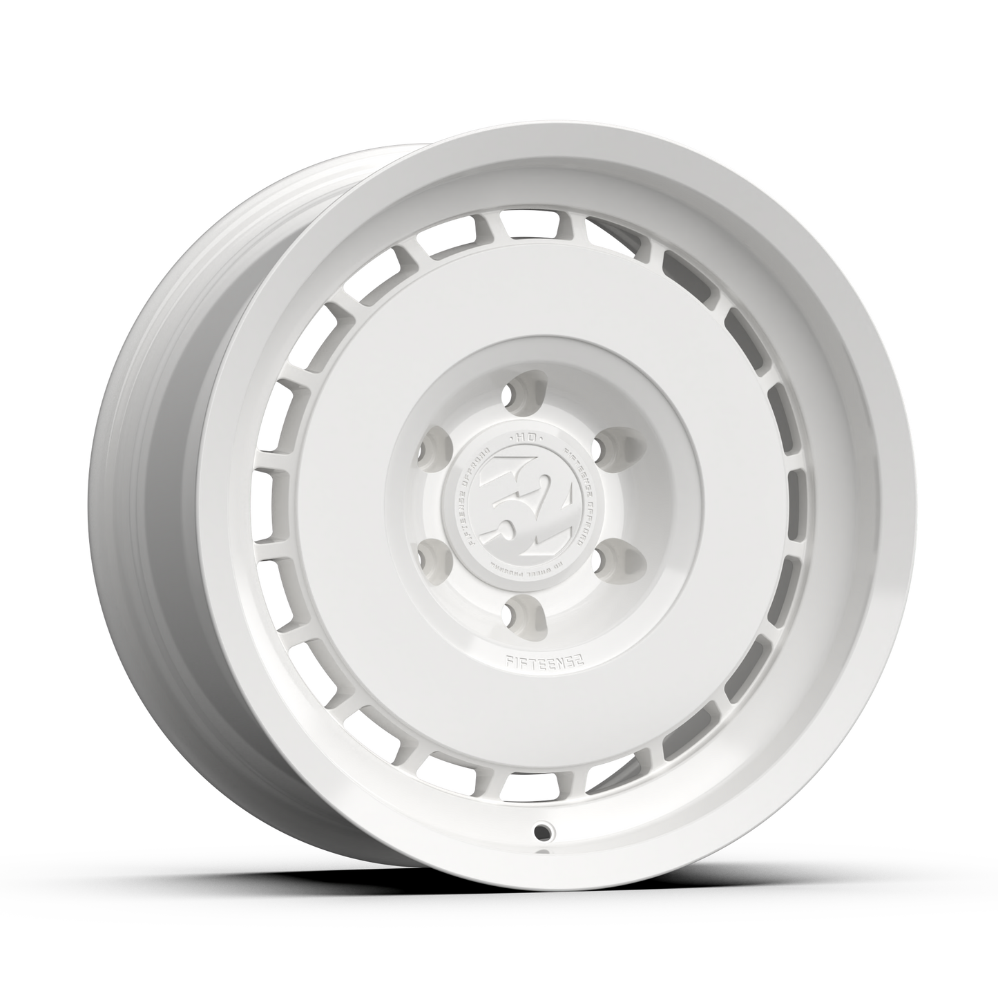 Fifteen52 Evolution HD Classic White