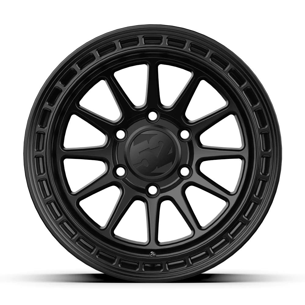 Fifteen52 Range HD [Asphalt Black]