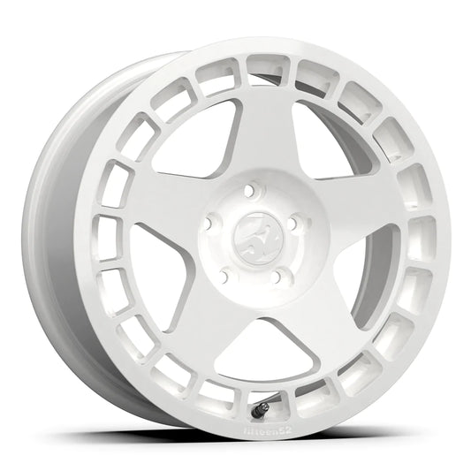 Fifteen52 Turbomac [Rally White]